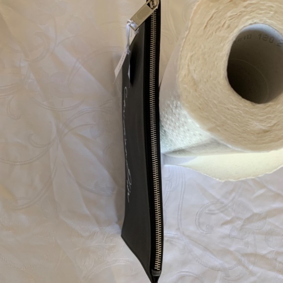 Authentic Dior 1947 Lily Of The Valley Pouch - Picture 5 of 11